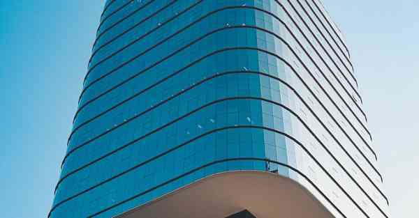 用AI技术复活赫本，AI复活亲人技术