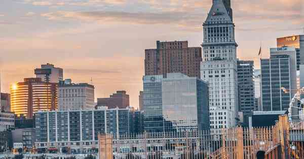 AI持续绘画奥特曼（一起学画奥特曼爱奇艺）