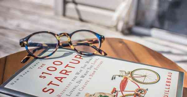 家庭类智能机器人