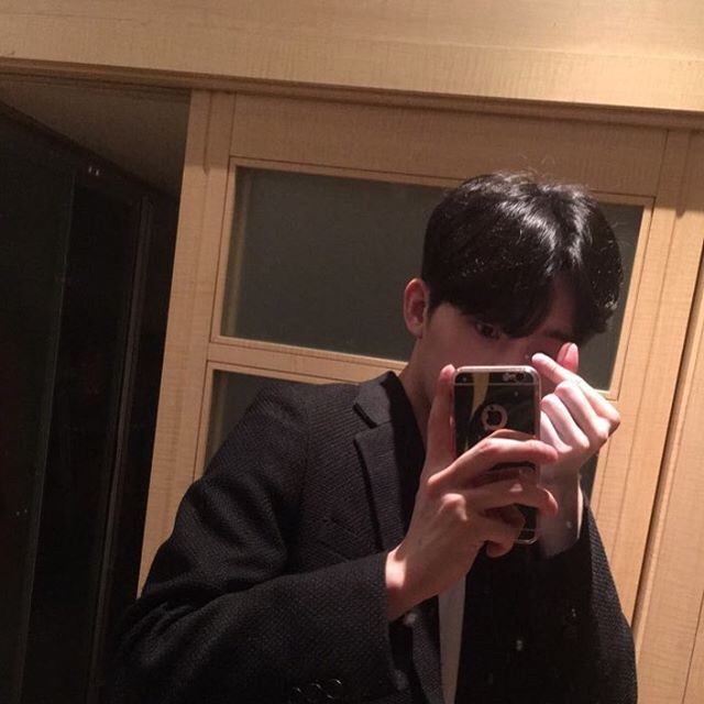 苗以玲羽