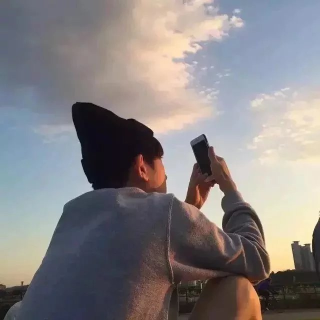喻苇婵咏