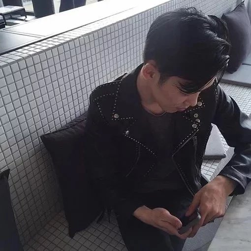 万波堂强