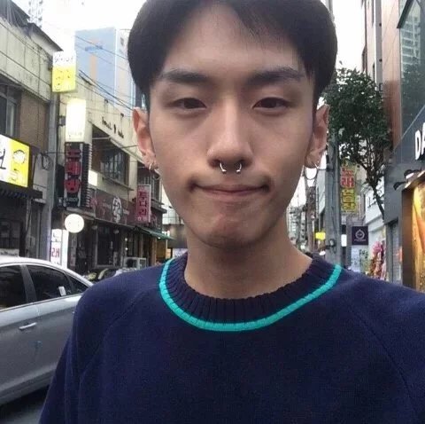 廖慧行祥