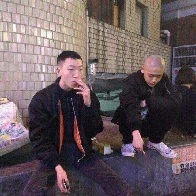 谈静荣娇