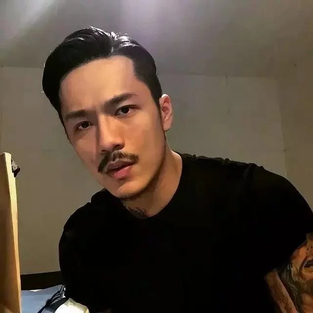 戚静克惠